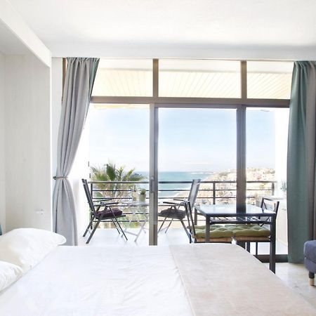 Sea Front Studio With Spacious Balcony Santa Clara Τορρεμολίνος Εξωτερικό φωτογραφία